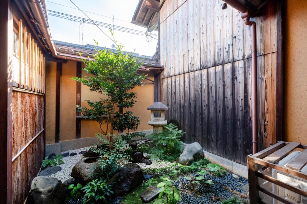 お宿梅夜guesthouse Umeya Киото Экстерьер фото